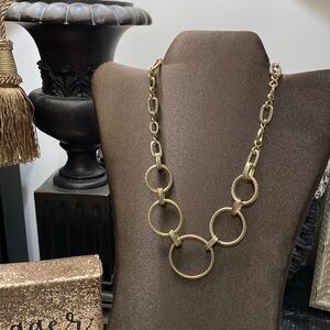 Gold Tone Textured Circles Necklace!